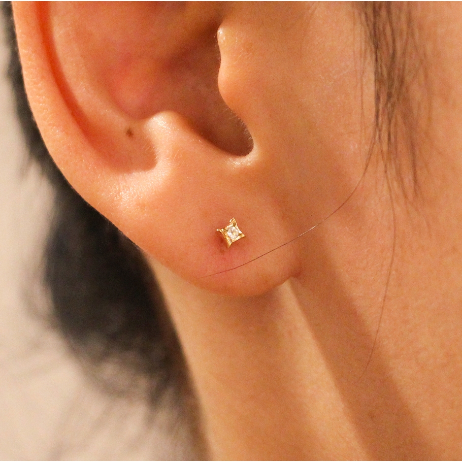 Mini White Topaz Stud 1 Side (Gold Plated Brass Stud with White Topaz)
