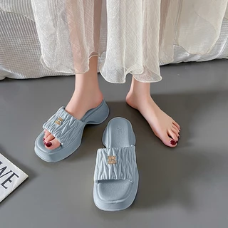 Yeeica ฮิตมาก งานหรูดูดี เหมาะกับตัวแม่ตัวมัม พร้อมส่งในไทย แต่งอะไหล่ด้านหน้า น่ารักมากๆ มีหลายสีให้เลือกแมทซ์