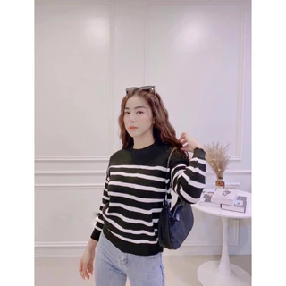 BY IRA (3059) Kim berry Sweater ไหมพรมแขนยาวลายทางแบบนุ้งคิมเบอร์รี่ ดีไซน์คอกลม มีสมอคนิดนึง ยืดได้เยอะมาก คุณหนูสุดดดด
