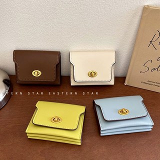 กระเป๋าสตางค์ใบสั้นทรงเหลี่ยม มีให้เลือก 9 สี ใช้งานเเบบล็อค…