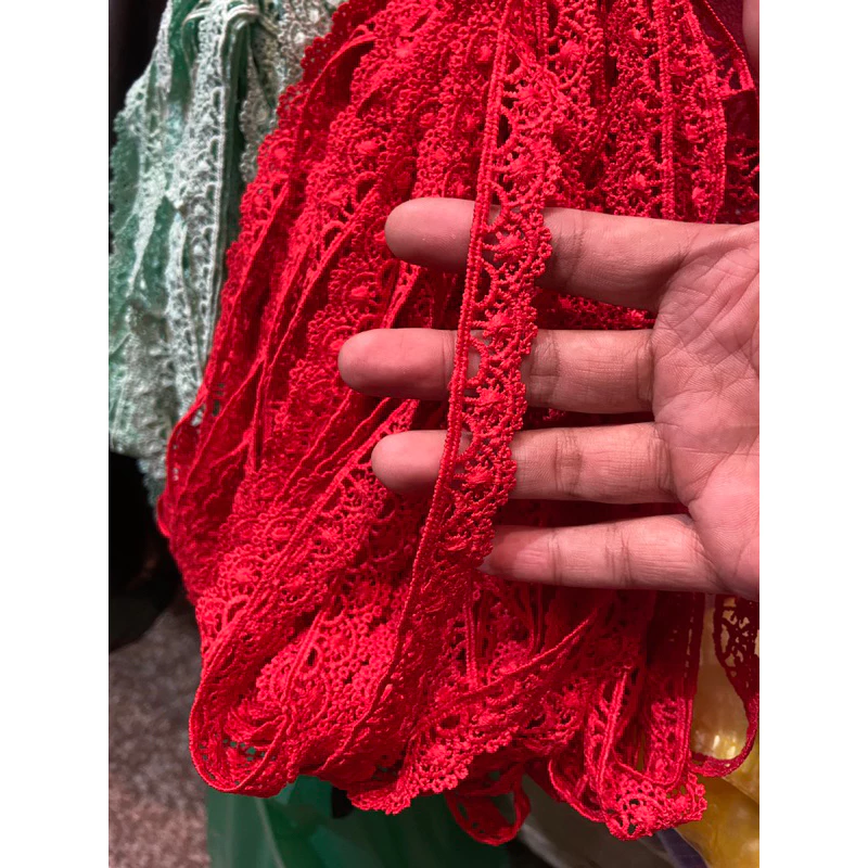 ลูกไม้เส้นแต่งลายใบพัดน่ารักๆ #สุดฮิต ขนาด1.5cm #วินเทจ #เมาดอกไม้ เส้นละ15หลา150฿ มีหลายสีเลือกดูได้ค่ะ