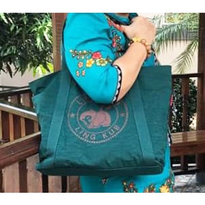 กระเป๋าแนวช้อปปิ้ง #กระเป๋าสะพาย #กระเป๋าสะพายข้าง รุ่น KUB-3079 ยี่ห้อ LING KUB #มีเก็บปลายทาง