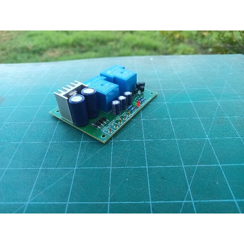 วงจรป้องกันลำโพง 30A+30A ใช้ไฟเลี้ยง12-18 VAC/VDC