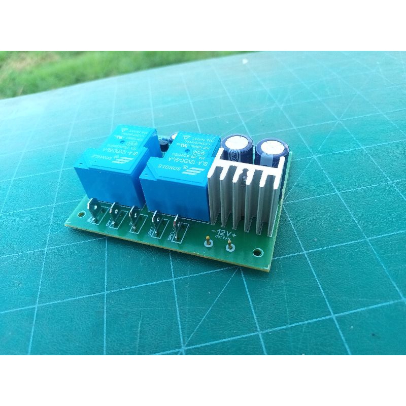 วงจรป้องกันลำโพง 30A+30A ใช้ไฟเลี้ยง12-18 VAC/VDC