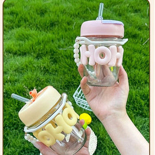 😘Ins ถ้วยแก้วพร้อมฟาง ถ้วยกาแฟ 400ml แหวนซีลซิลิโคน มีฝาปิด ห่วงโซ่ถ้วยมุก