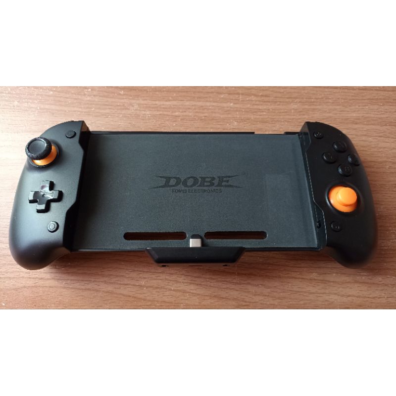 จอย Nintendo Switch Dobe พร้อมกระเป๋า มือสอง