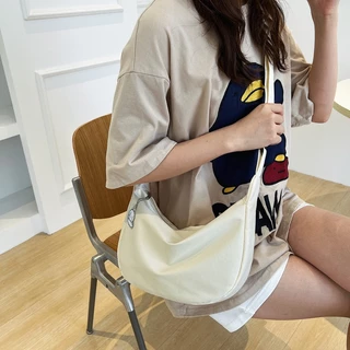 (พร้อมส่ง)Su101 กระเป๋าสะพายข้างแฟชั่นมาใหม่ จัดส่งจากกรุงเทพประเทศไทย