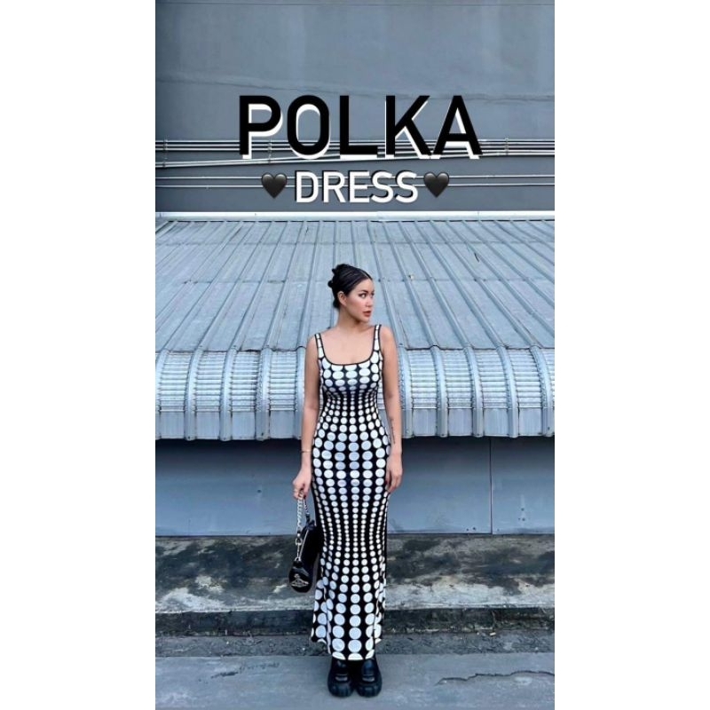 (มือ2)งานนำเข้าร้าน Jolie Store(L)::เดรสกล้ามเข้ารูปลายจุดขาวดำหางปลา