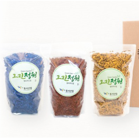 Color wood chips (Green garden)