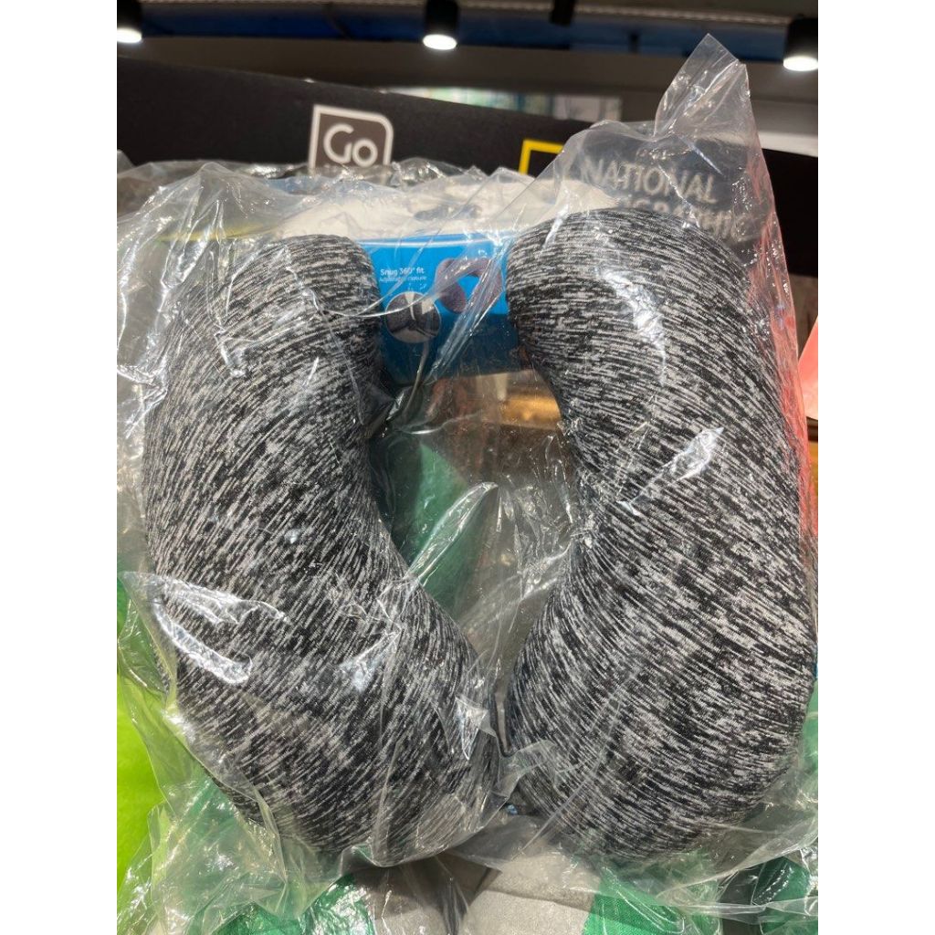 GO TRAVEL Memory ZZZs  Super Comfortable Memory Foam Sleep Pillow (485.106) หมอนรองคอ