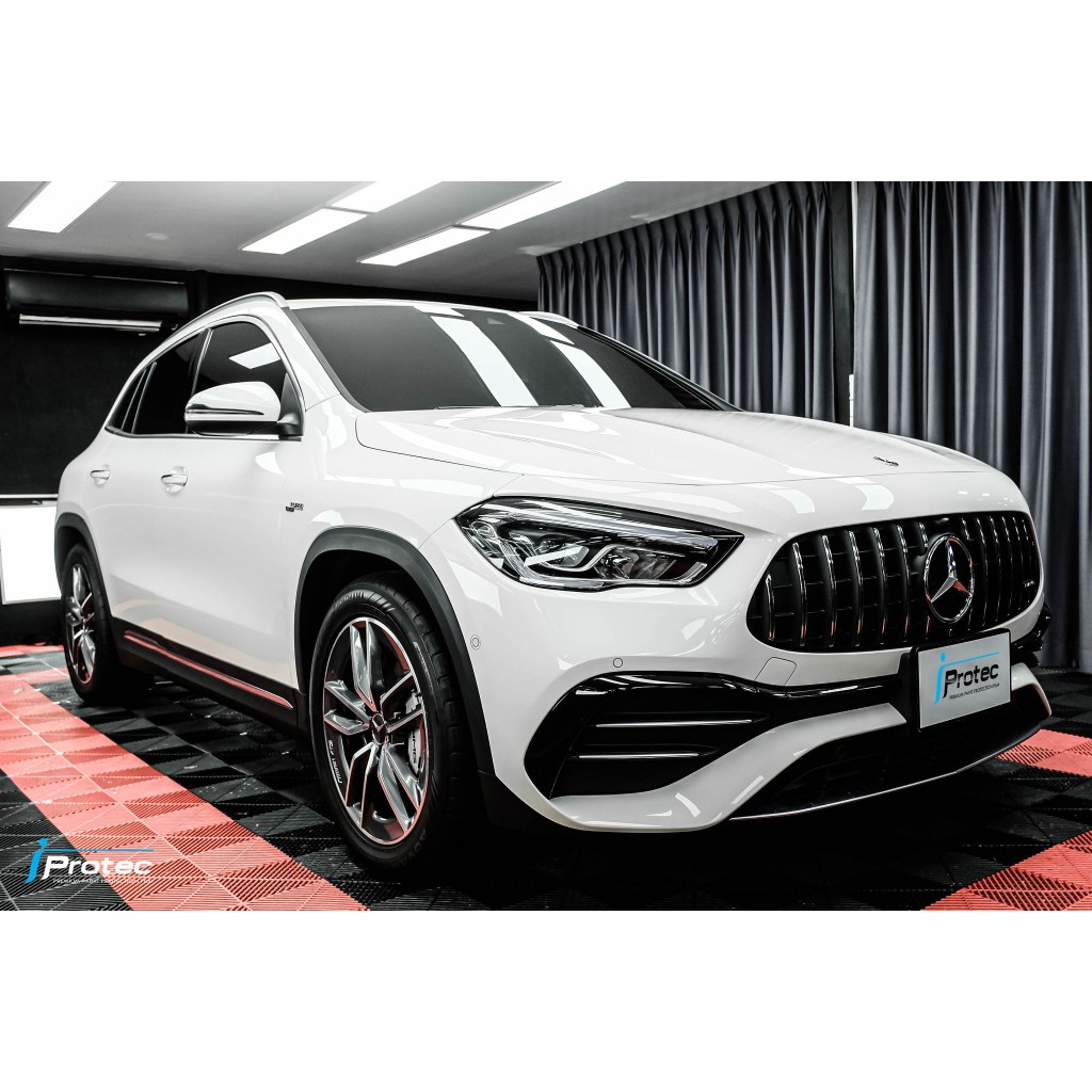 iProtec ฟิล์มใสกันรอยหน้าจอรถยนต์ Mercedes-AMG GLA 35 4MATIC,Mercedes-AMG GLA 45 4MATIC+และMercedes-