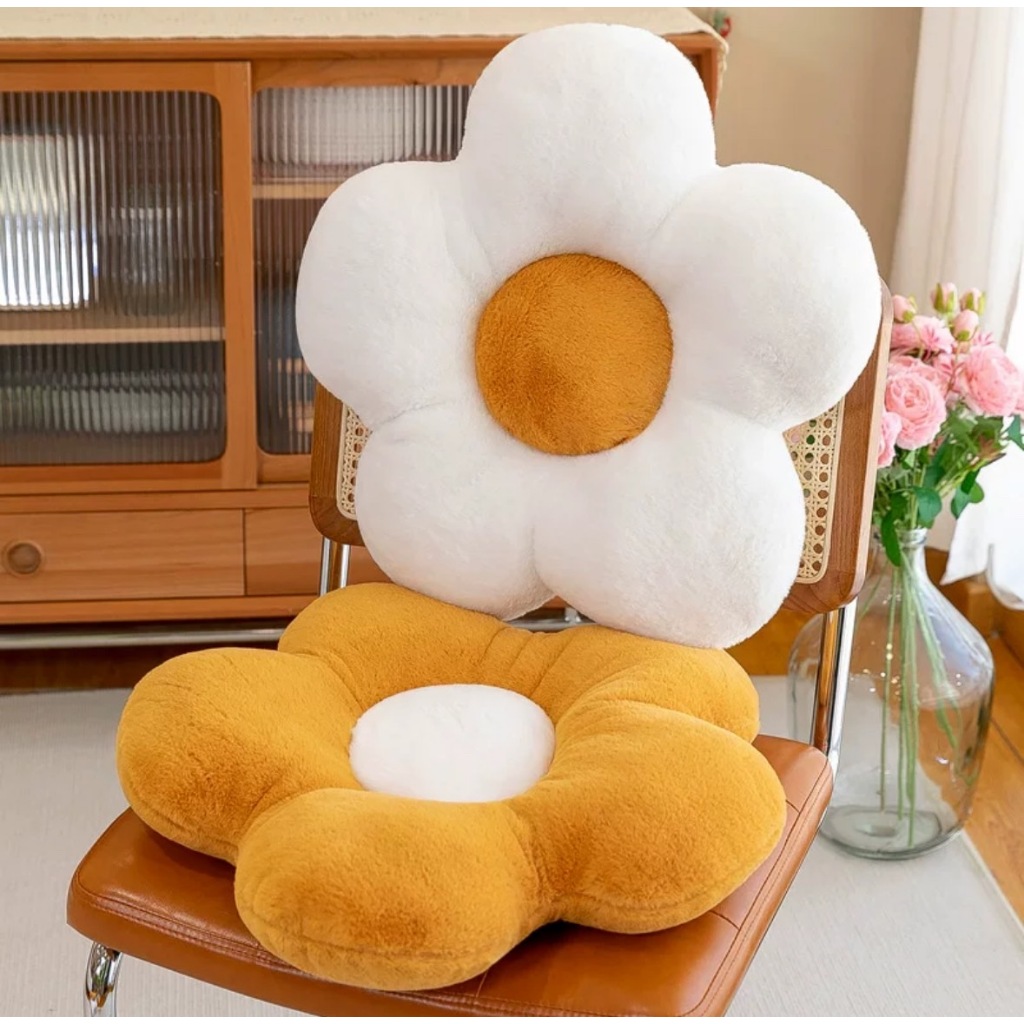 PA-[ลูกค้าใหม่ 1฿] เบาะรองนั่ง เบาะดอกไม้ หมอนตุ๊กตา หมอนโซฟาขนาด น่ารัก (พร้อมส่งจากไทย)
