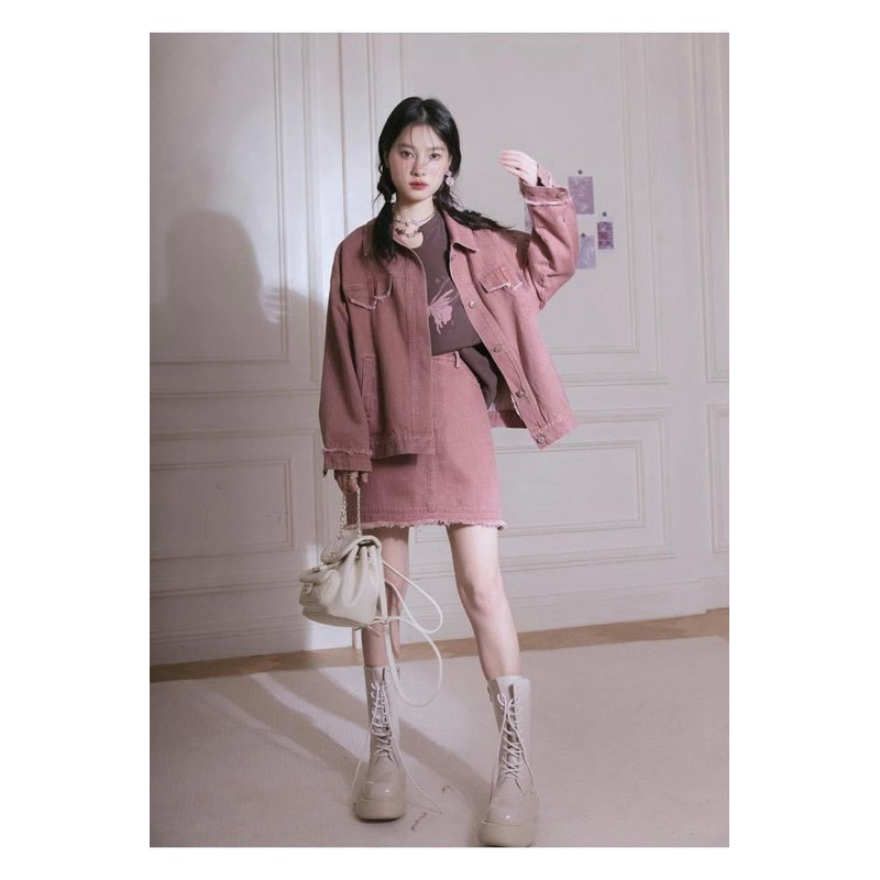 on.december25 : Denim collection 🦊🍂 Minion Pinkbrown jacket & skirt Size:S มือ ✌️