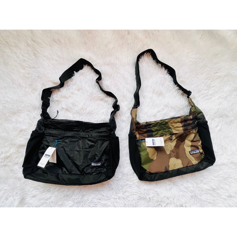 กระเป๋าสะพายข้างPatagonia พร้อมส่ง🇹🇭 patagonia lightweight travel courier