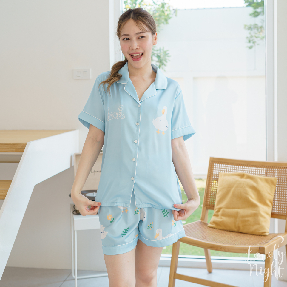 ชุดนอน LovelyNight แขนสั้น-ขาสั้น Lucky Duck A72