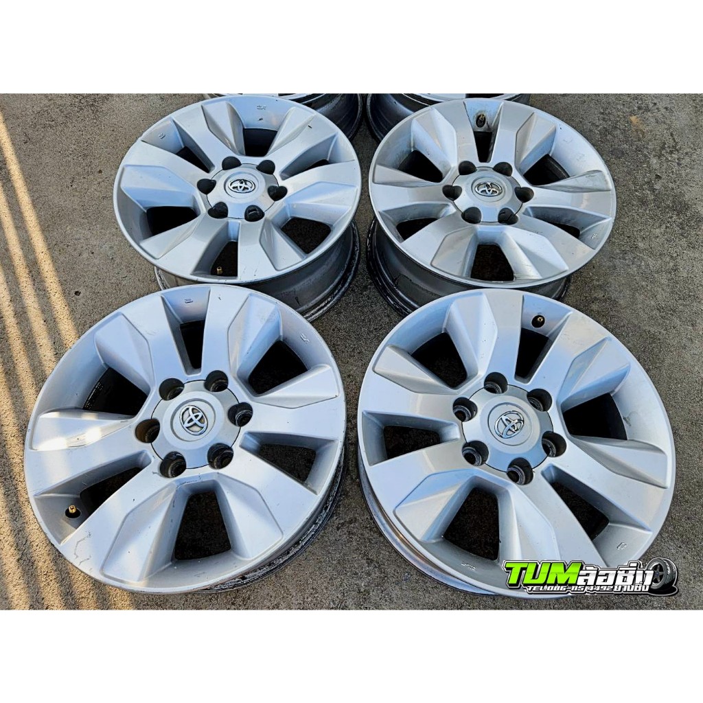 ล้อแม็กซ์ Toyota Huilux Revo ขอบ 17 6 รู 139 แท้ถอด (ผ่านการใข้งานแล้ว)  ราคาต่อ 1 วง  ล้อรีโว่ขอบ17