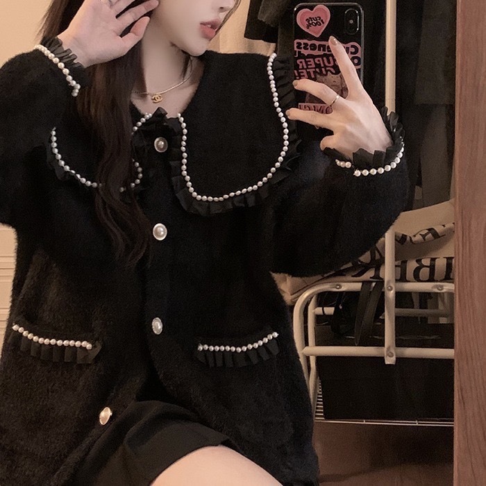 Beiiew Cardigan เสื้อคลุมคาดิแกนทรงคอบัวลูกคุณมาก กระเป๋า2ข้างแต่งมุกผ้าจับจีบรอบตัว