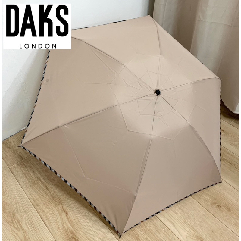 ร่มญี่ปุ่นมือสอง ร่มพับ 3 ตอน สีครีม แต่งลายสก็อต แบรนด์ DAKS London(ไม่มีปลอกร่ม)