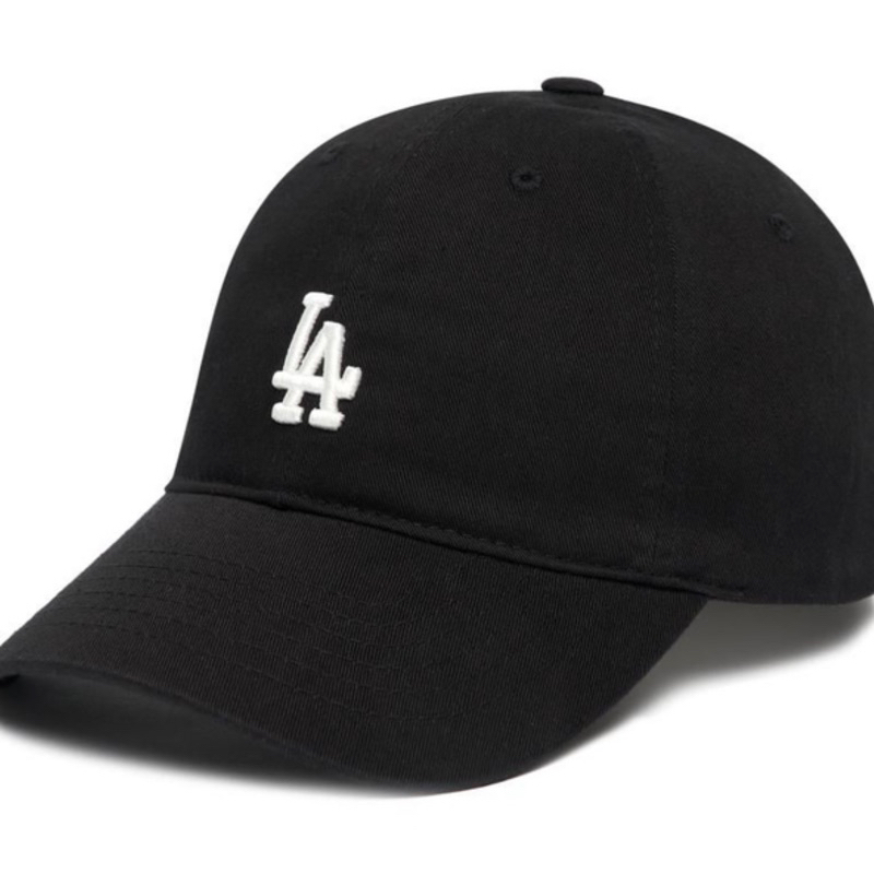 หมวกMBLปักตัวอักษร LA