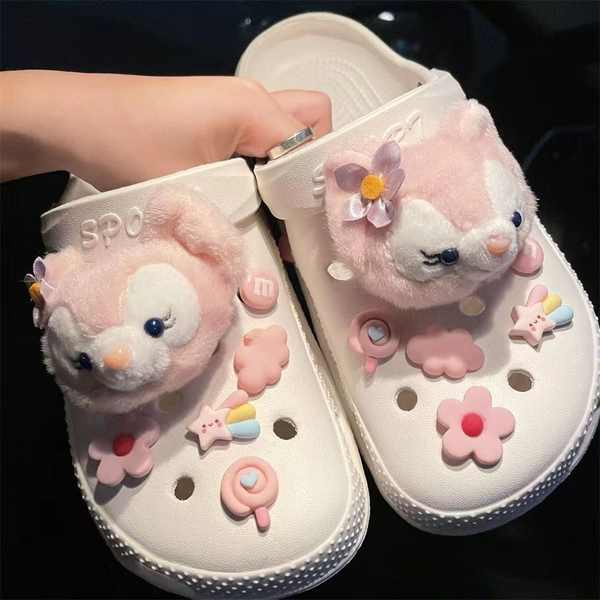 jibbitz crocs ตัวติดรองเท้า รูปแบบใหม่ถ้ำรองเท้ารองเท้าดอกไม้อุปกรณ์เสริมน่ารักตุ๊กตาดาว Delu เชอร์ลีย์กุหลาบสร้างสรรค์