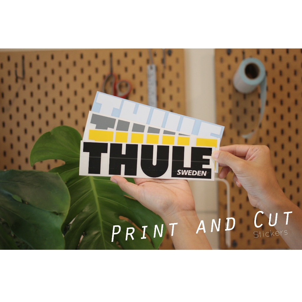 สติ๊กเกอร์ลาย THULE ราคาถูก งานไดคัท oracal กันน้ำกันแดด มีหลายสีหลายขนาดให้เลือก สำหรับติดตกแต่ง ติดรถ