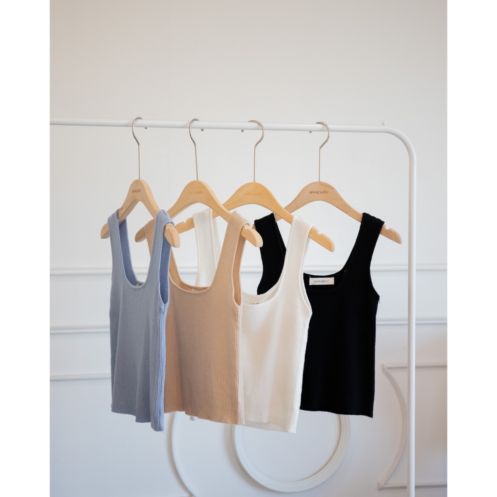 avocado Paula crop tank เสื้อกล้ามรุ่นนี้บอกเลยว่าต้องมี น่ารักทุกสี แล้วทรงก็คือสวยมากกก