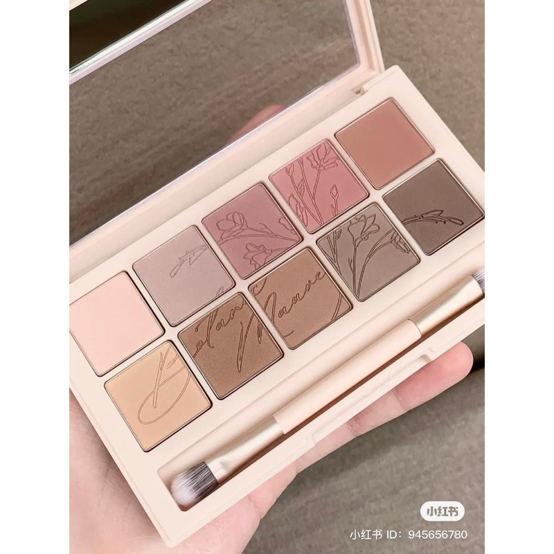 Clio pro eye palette 10 หลุม 🍂 09 Botanic mauve