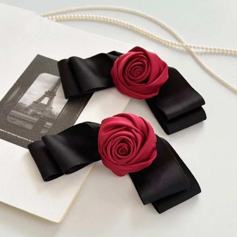 Jolie Wiwii (สินค้าพร้อมส่ง) กิ๊บติดผม โบว์ติดผมประดับดอกกุหลาบ