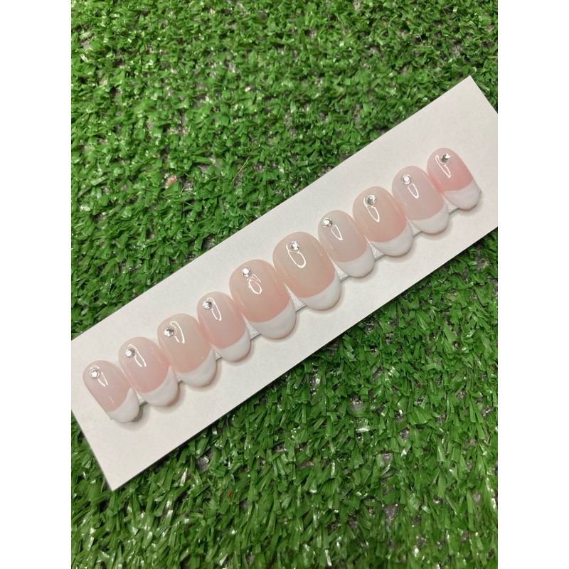 เล็บเจลปลายขาวทรงฮิต⭐️งานเพ้นท์มือเจลเเท้100%^_^