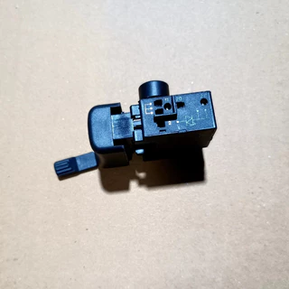 สวิตช์ สว่าน Makita Maktec MT602 MT603 MT606 MT607 MT651 MT653 MT814 HP1630 6412 6413 M6501 M6001 สวิทช์