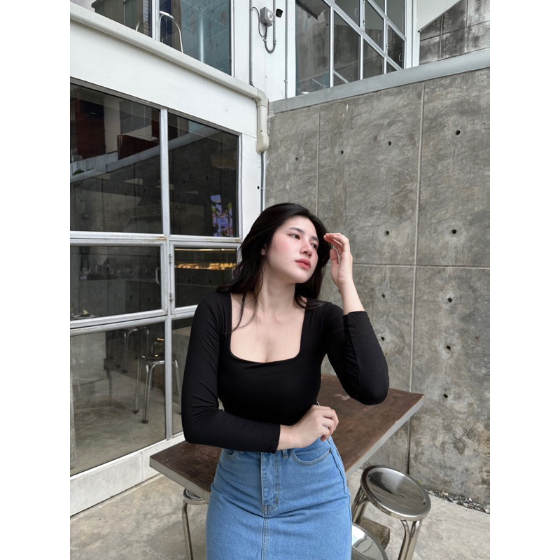 ครอปแขนยาว เสื้อคอเหลี่ยม ผ้าเรย่อน2ชั้น 220g สาวอวบใส่ได้ ยืดได้เยอะม้าก