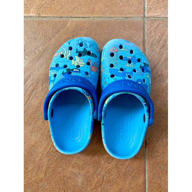 มือ 2️⃣ รองเท้า Crocs เด็ก แท้ 💯