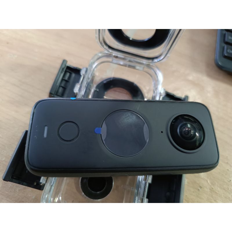 insta360 one x2 camera360