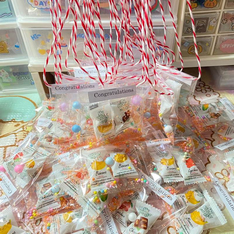 ของขวัญปัจฉิมพร้อมเชือก(สั่งขั้นต่ำ10ชิ้น)ลูกอมหนึบ อ่านรายละเอียดข้างล่างนะคะ