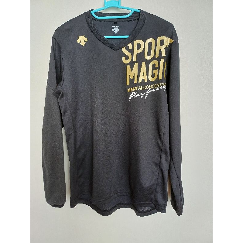 Descente Sport Size S เสื้อยืดกีฬา