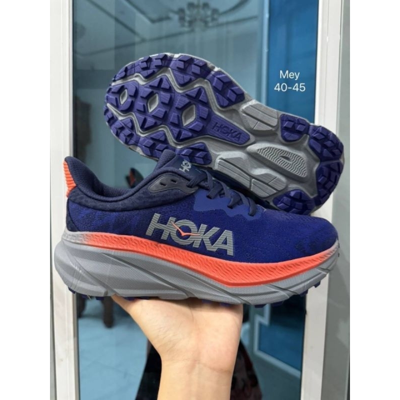 รองเท้าแตะรัดส้น Hokaใส่ผู้ชาย40--45 สินค้าพร้อมกล่อง  มีสินค้าพร้อมส่ง