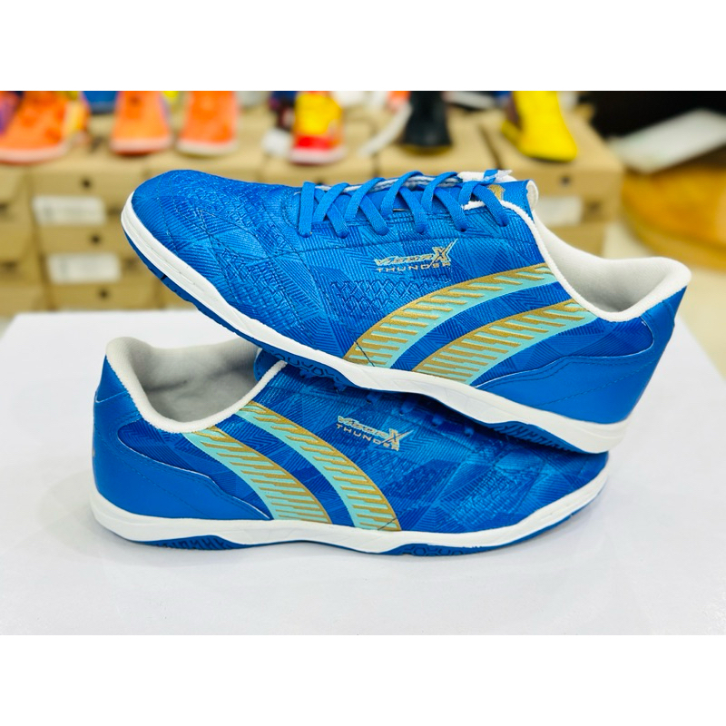 รองเท้าฟุตซอลPAN Vigor x Thunder