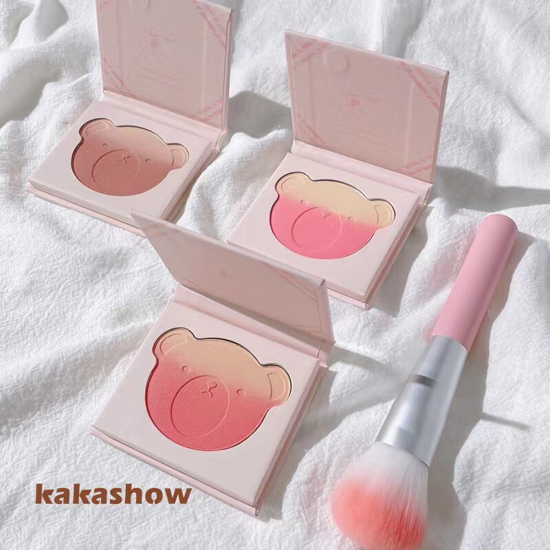 Kakashow บลัชออนปัดแก้ม เนื้อแป้งอัดแข็งรูปหมี น่ารักน่าใช้ สีทูโทน 2 สีในตลับเดียว ผสมสีได้ตามต้องการ (ไม่มีแปรงปัด)