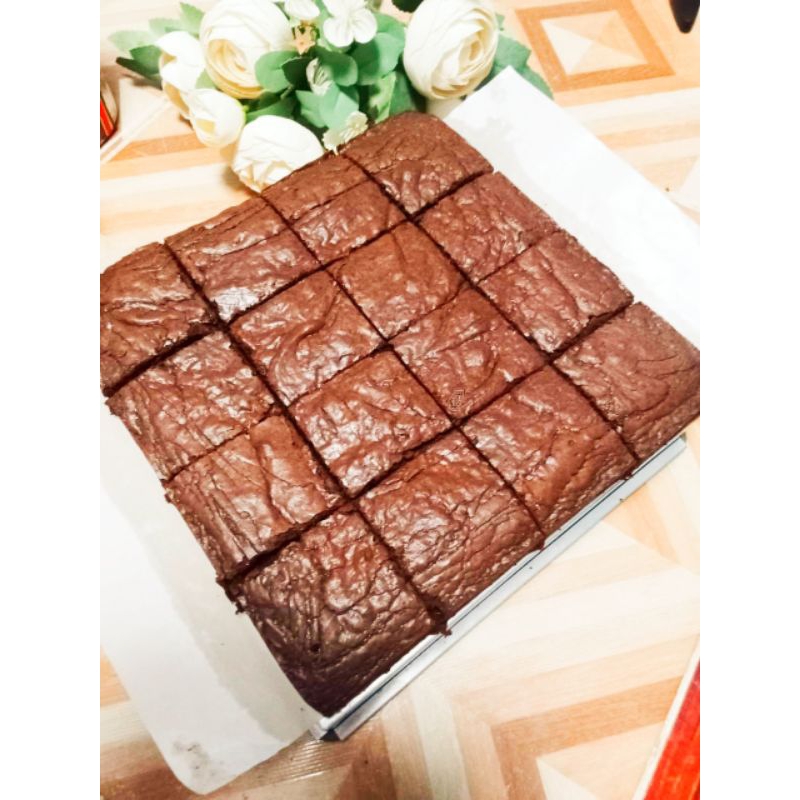 บราวนี่เนื้อหนึบช็อค(70% Drak Chocolate Brownie)