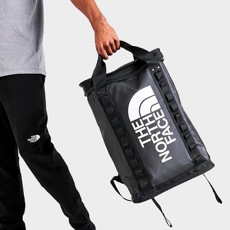 เป้สะพายหลังทรงกล่อง Explores Fuse box 26L กันน้ำ