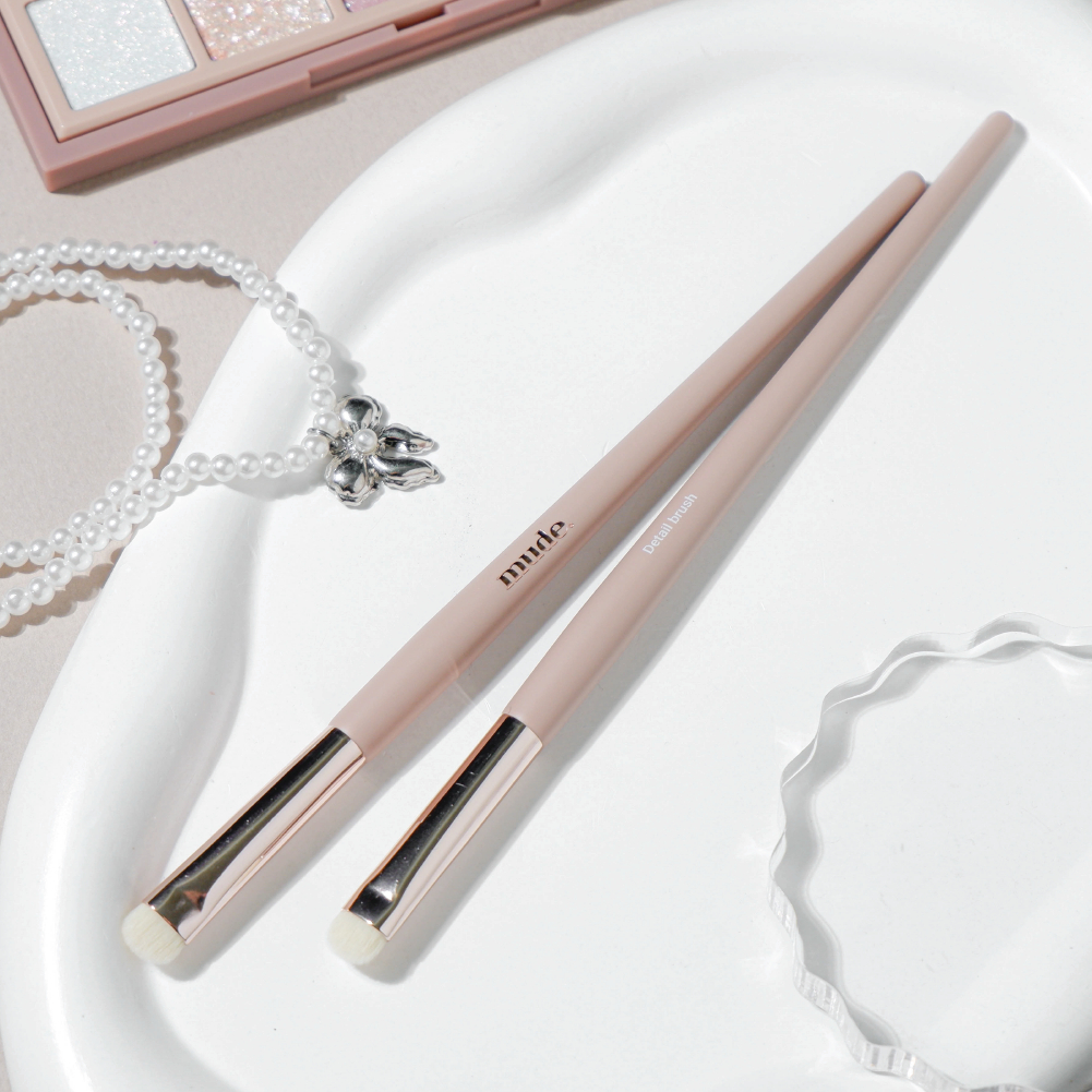 MUDE SHADOW DETAIL BRUSH  (แปรงทาอายแชโดว์ ) - รูปที่ 2