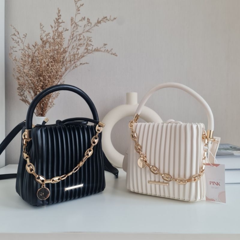 กระเป๋าแฟชั่นเกาหลีพร้อมส่ง Primo  bag 🌼กระเป๋าทรงขนมจีบ