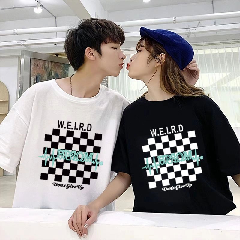 เสื้อยืดแขนสั้นทรงหลวมสไตล์เกาหลีน่ารัก oversize เสื้อผ้าวินเทจผู้หญิง เสื้อโอเวอร์ไซส์สกรีนลายตารางขาวดำ ผ้านิ่มสบาย - รูปที่ 7