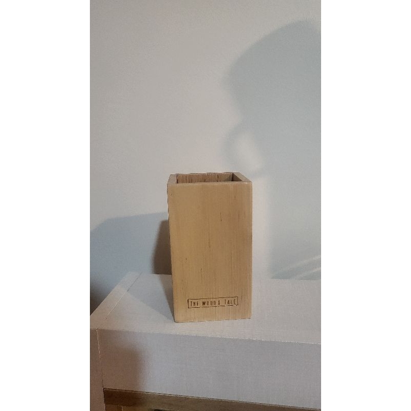 The wood tale กระบอกใส่ปากกา มินิมอลลายไม้ จาก B2S