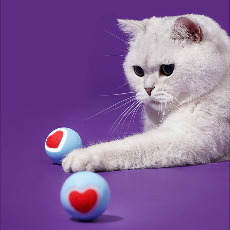 zeze Heart Ball Toy ลูกบอลอัจฉริยะ ของเล่นแมวสุดล้ำ กลิ้งเองได้ มีไฟกระพริบ หลบสิ่งกีดขวางได้ ตัวเครื่องเป็นยาง+พลาสติก
