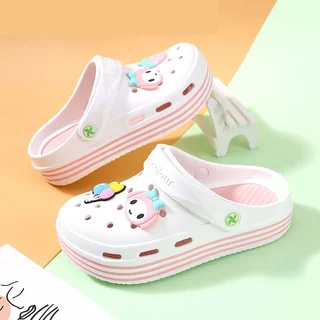 Swayy รองเท้าแตะหัวโตแฟชั่นผญ สีทูโทน มี 4 สี แถมตัวติดการ์ตูนสุดน่ารัก พื้นฟูนุ่มน้ำหนักบเบามากใส่สบายเสริมส้นเล็กน้อย