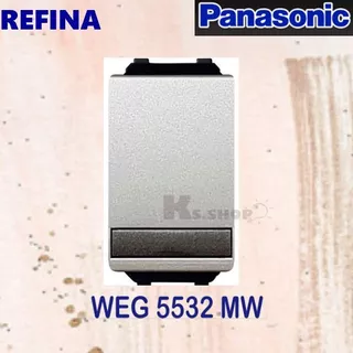 Panasonic สวิทช์ 3 ทาง (ขนาดเล็ก) เรฟีน่า รุ่น WEG 5532