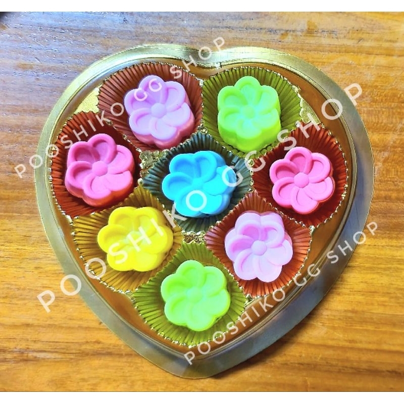 🌈ลิ้งค์งาน พร้อมส่ง ! กล่องขนมรูปหัวใจ 8 ช่อง+ฝาปิด (5ชุด) กล่องขนมพลาสติกนิ่ม กล่องอาลัว วุ้น - รูปที่ 6