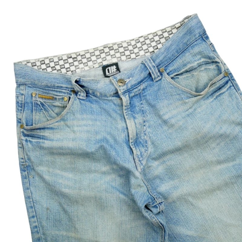 กางเกงยีนส์ Vintage Alphanumeric