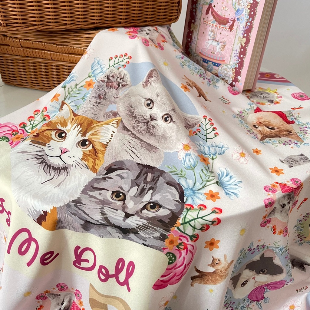 Kiss me doll ผ้าพันคอ ผ้าคลุมไหล่ ( แมว )ทาสแมวห้ามพลาด! ลาย Meow ขนาด 100x100 cm.